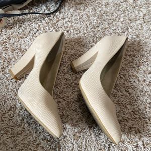 Super neutral heels
